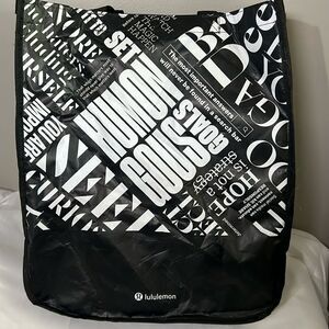 Lululemon Reusable Bag Black and White Print Yoga